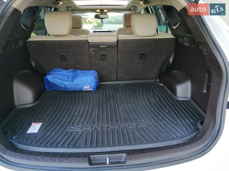 Минивэн Hyundai Santa FE 2016 в Луцке фото 26 Минивэн Hyundai Santa FE 2016 в Луцке