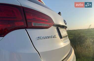 Внедорожник / Кроссовер Hyundai Santa FE 2016 в Одессе