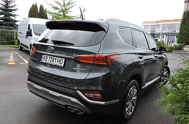 Позашляховик / Кросовер Hyundai Santa FE 2020 в Рівному