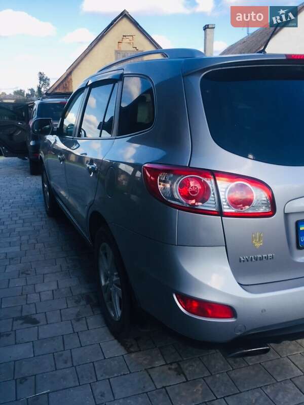 Внедорожник / Кроссовер Hyundai Santa FE 2011 в Львове фото 5 Внедорожник / Кроссовер Hyundai Santa FE 2011 в Львове