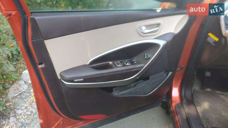 Позашляховик / Кросовер Hyundai Santa FE 2015 в Дніпрі фото 7 Позашляховик / Кросовер Hyundai Santa FE 2015 в Дніпрі