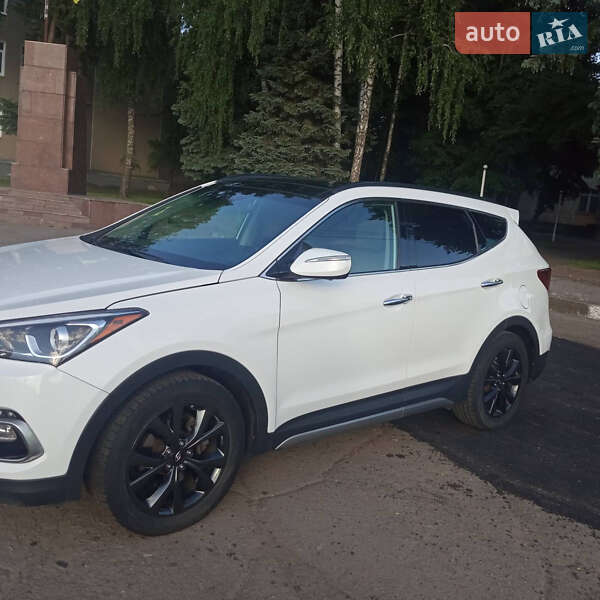 Позашляховик / Кросовер Hyundai Santa FE 2016 в Мені