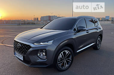 Внедорожник / Кроссовер Hyundai Santa FE 2018 в Одессе