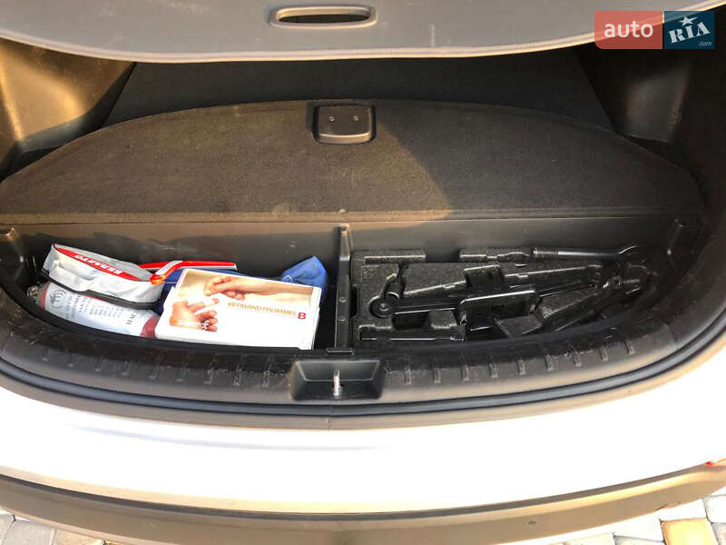 Універсал Hyundai Santa FE 2012 в Новоселиці фото 9 Універсал Hyundai Santa FE 2012 в Новоселиці