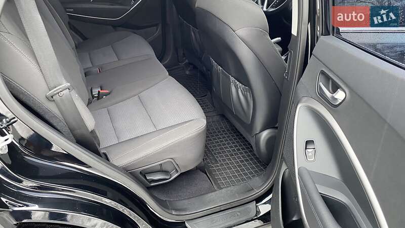 Позашляховик / Кросовер Hyundai Santa FE 2012 в Богодухіву