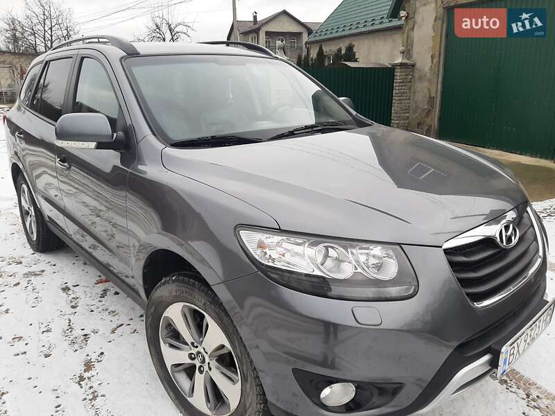 Позашляховик / Кросовер Hyundai Santa FE 2011 в Кам'янець-Подільському