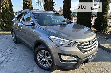 Позашляховик / Кросовер Hyundai Santa FE 2015 в Львові