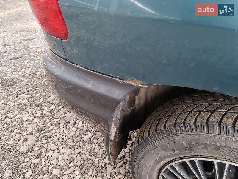 Універсал Hyundai Santa FE 2003 в Києві