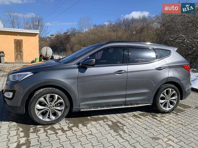 Позашляховик / Кросовер Hyundai Santa FE 2013 в Турці