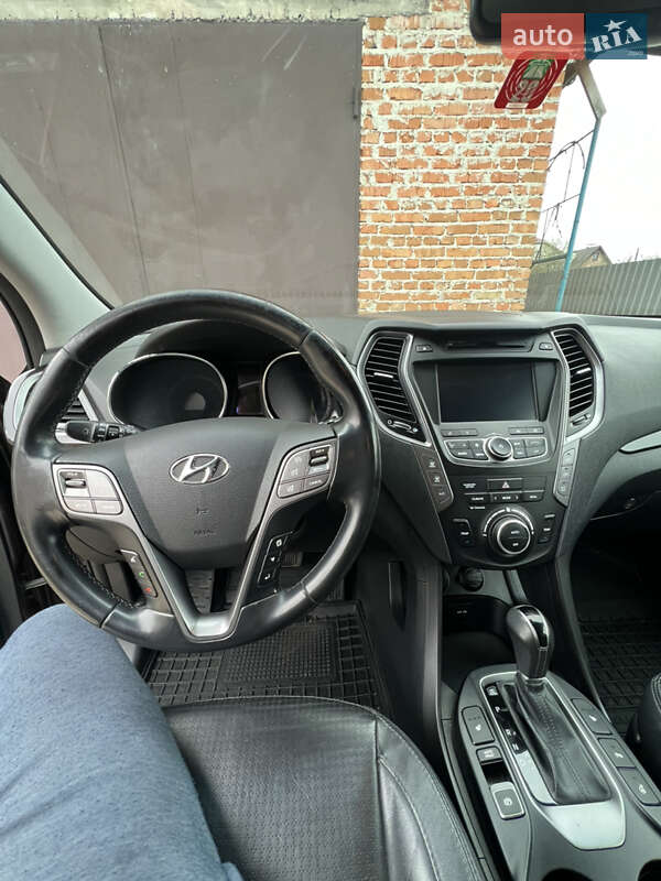Позашляховик / Кросовер Hyundai Santa FE 2012 в Львові фото 5 Позашляховик / Кросовер Hyundai Santa FE 2012 в Львові