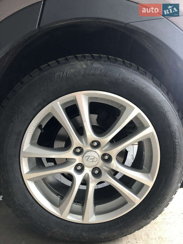 Позашляховик / Кросовер Hyundai Santa FE 2012 в Львові фото 3 Позашляховик / Кросовер Hyundai Santa FE 2012 в Львові
