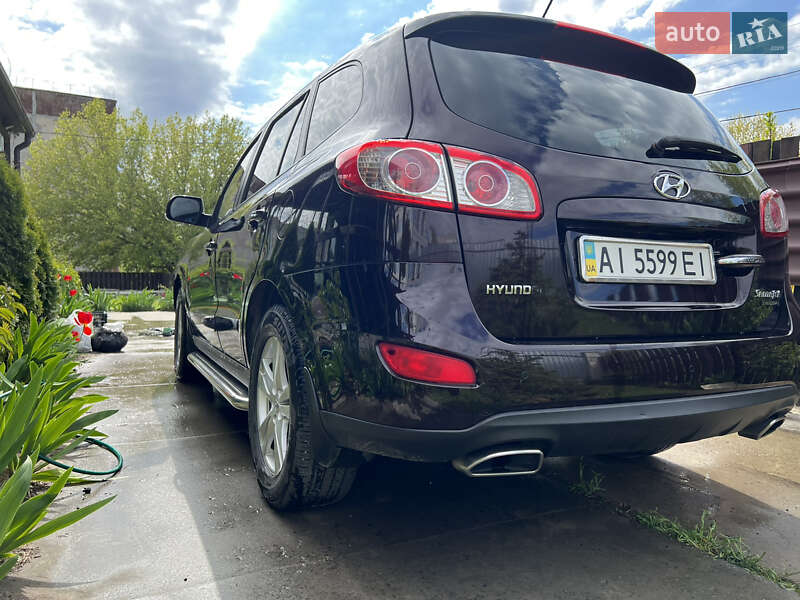 Внедорожник / Кроссовер Hyundai Santa FE 2010 в Барышевке