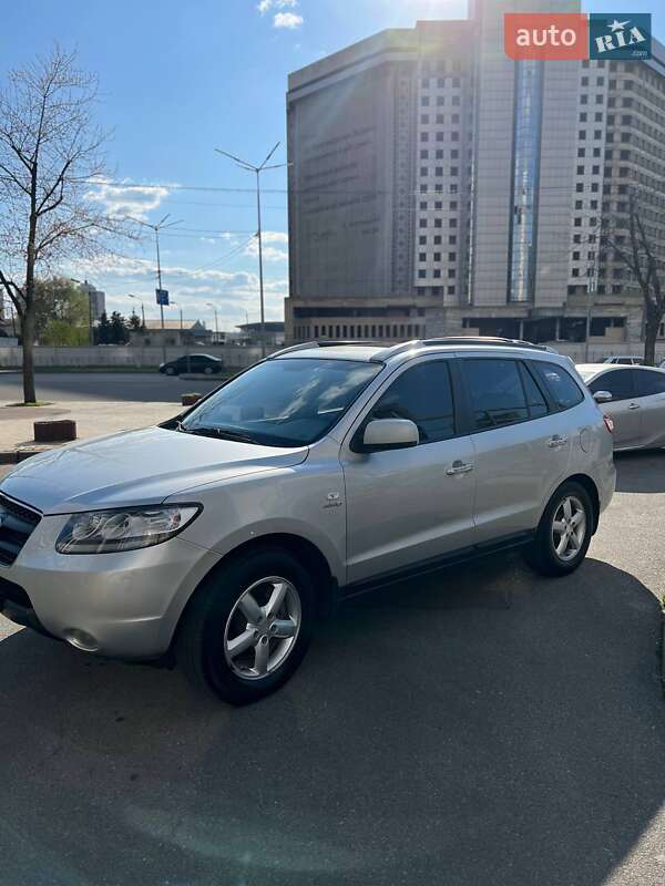 Внедорожник / Кроссовер Hyundai Santa FE 2008 в Киеве фото 5 Внедорожник / Кроссовер Hyundai Santa FE 2008 в Киеве