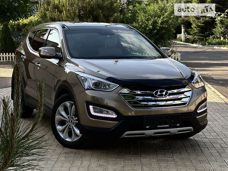 Внедорожник / Кроссовер Hyundai Santa FE 2013 в Одессе
