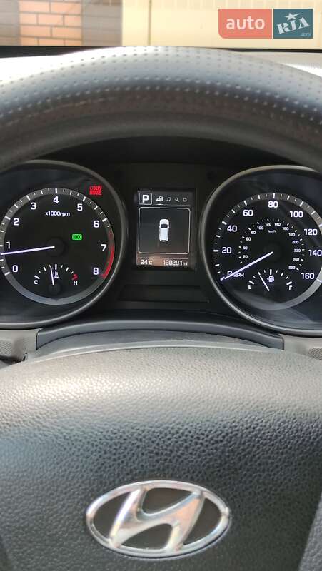 Позашляховик / Кросовер Hyundai Santa FE 2016 в Кривому Розі