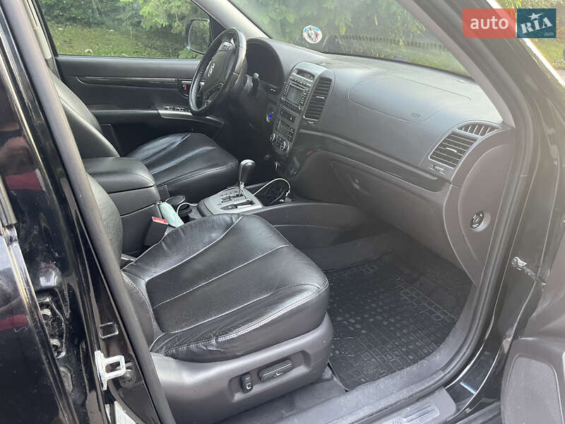 Внедорожник / Кроссовер Hyundai Santa FE 2011 в Тернополе