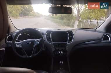 Внедорожник / Кроссовер Hyundai Santa FE 2013 в 
