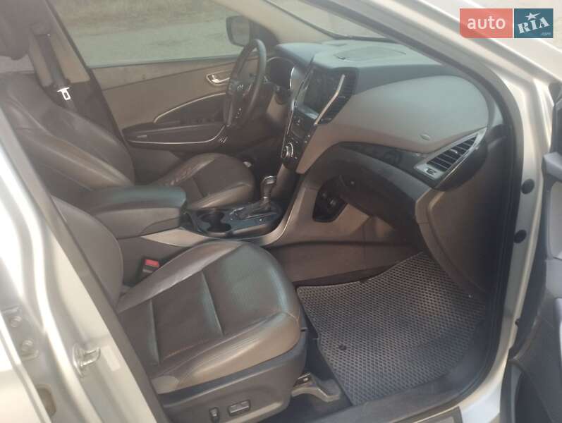 Позашляховик / Кросовер Hyundai Santa FE 2013 в Білгороді-Дністровському
