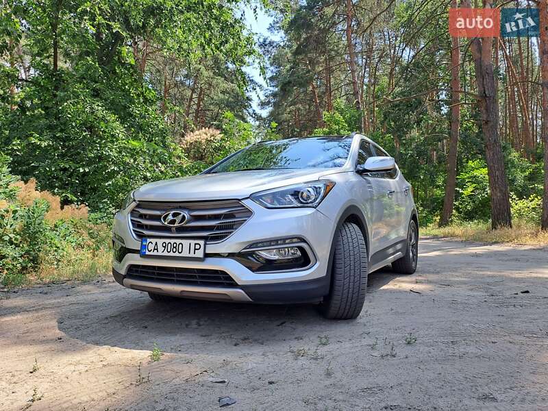 Позашляховик / Кросовер Hyundai Santa FE 2017 в Чорнобаї