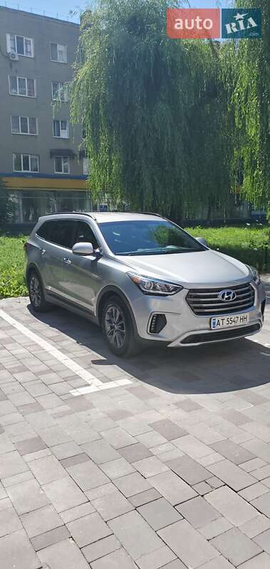 Внедорожник / Кроссовер Hyundai Santa FE 2016 в Ивано-Франковске