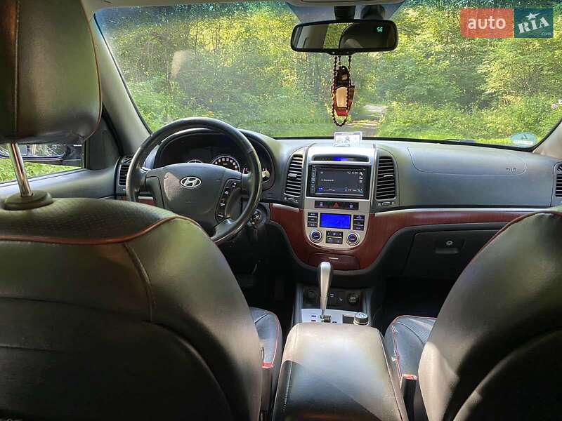 Позашляховик / Кросовер Hyundai Santa FE 2007 в Надвірній