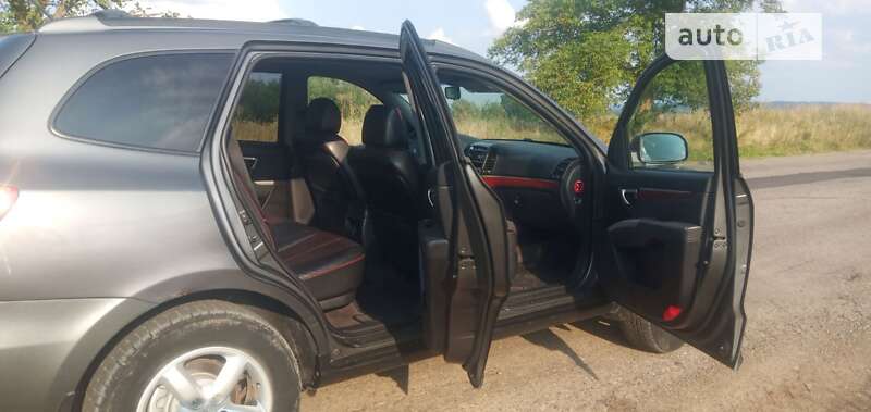Внедорожник / Кроссовер Hyundai Santa FE 2007 в Черновцах