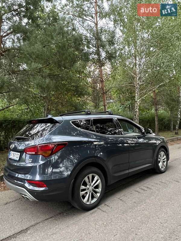 Позашляховик / Кросовер Hyundai Santa FE 2016 в Кропивницькому