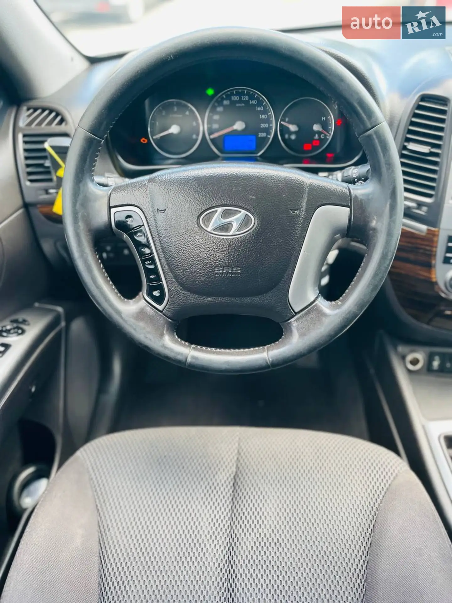 2011 Hyundai Santa Fe - мініатюра 27