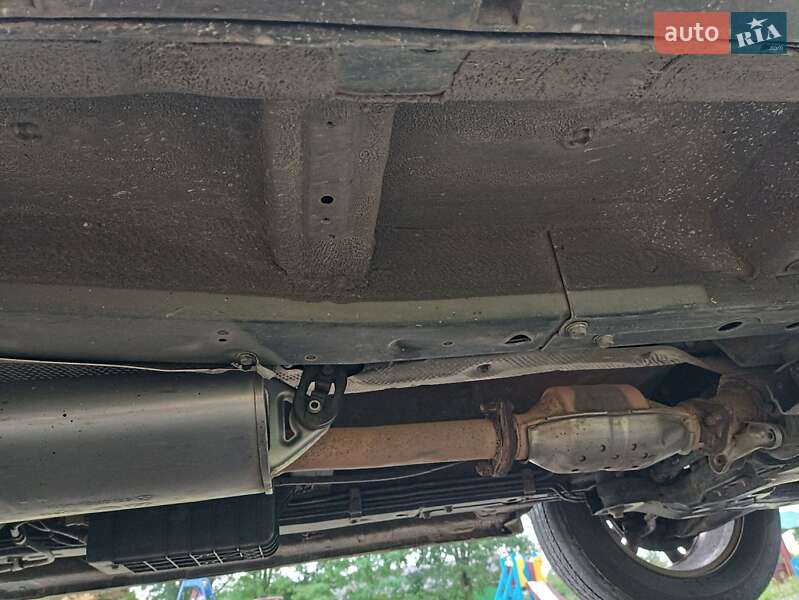 Позашляховик / Кросовер Hyundai Santa FE 2012 в Дубні