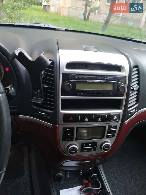 Внедорожник / Кроссовер Hyundai Santa FE 2008 в Смеле