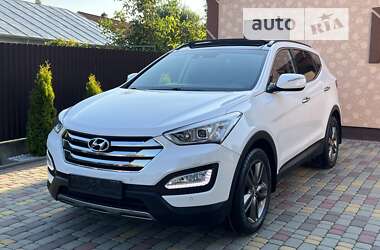 Внедорожник / Кроссовер Hyundai Santa FE 2013 в 