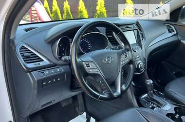 Внедорожник / Кроссовер Hyundai Santa FE 2013 в 