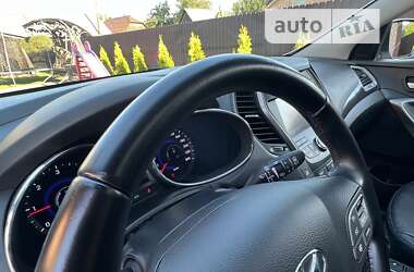 Внедорожник / Кроссовер Hyundai Santa FE 2013 в 
