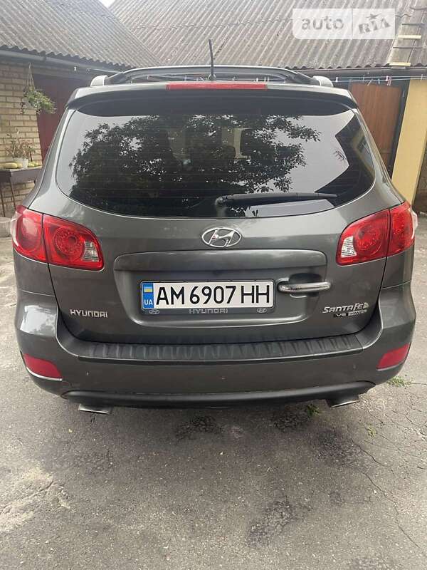 Внедорожник / Кроссовер Hyundai Santa FE 2008 в Киеве
