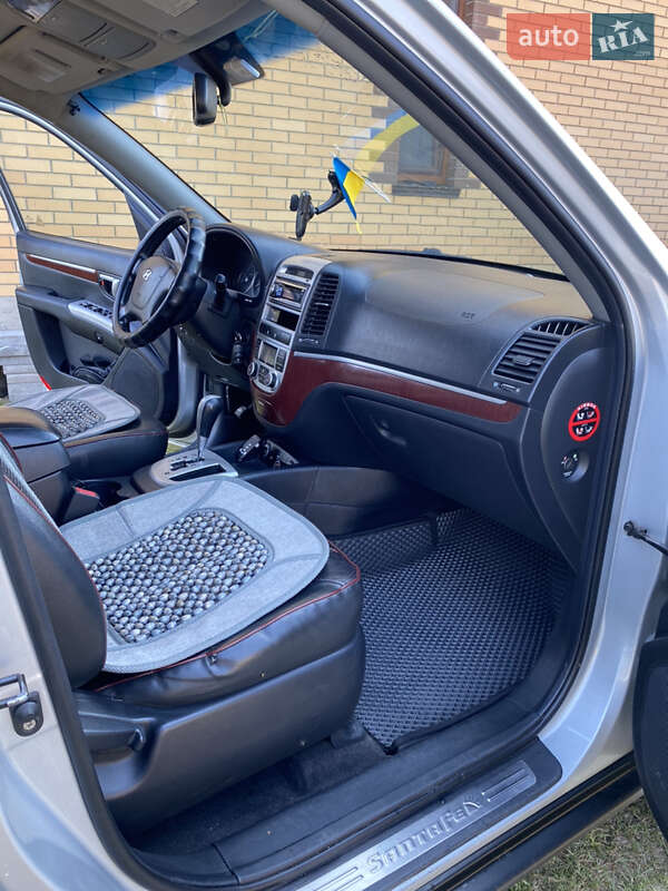 Позашляховик / Кросовер Hyundai Santa FE 2006 в Вараші фото 5 Позашляховик / Кросовер Hyundai Santa FE 2006 в Вараші