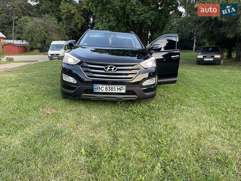 Позашляховик / Кросовер Hyundai Santa FE 2012 в Самборі