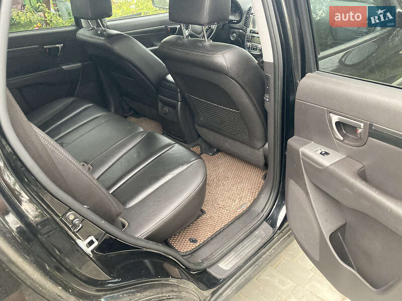 Позашляховик / Кросовер Hyundai Santa FE 2010 в Володимирі фото 44 Позашляховик / Кросовер Hyundai Santa FE 2010 в Володимирі