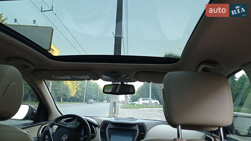 Позашляховик / Кросовер Hyundai Santa FE 2013 в Чернівцях