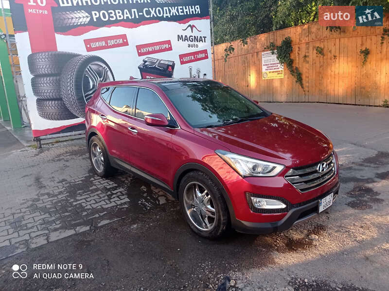 Позашляховик / Кросовер Hyundai Santa FE 2013 в Чернівцях