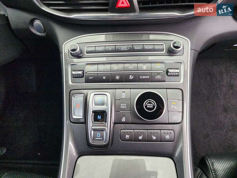 Внедорожник / Кроссовер Hyundai Santa FE 2020 в Днепре
