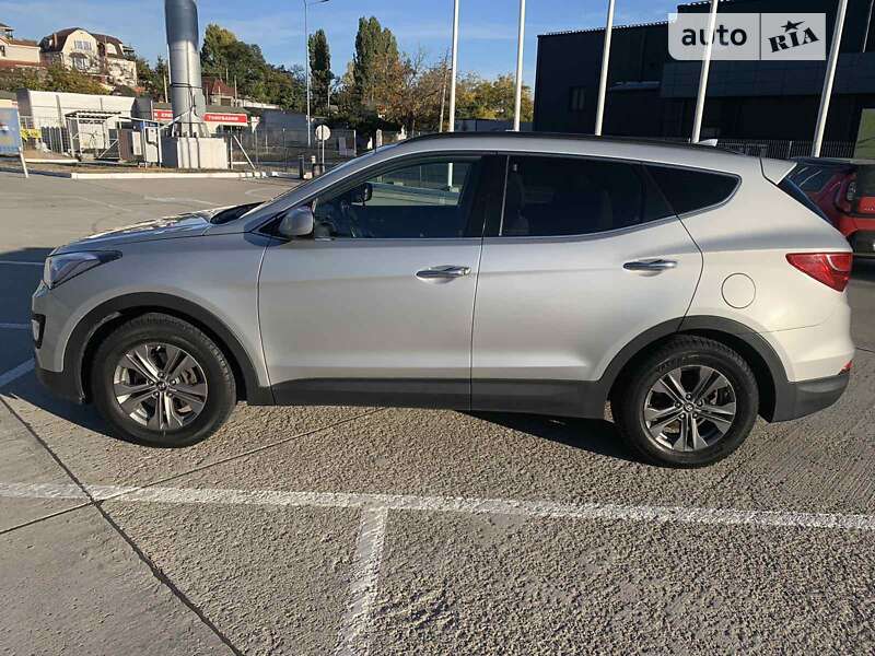 Внедорожник / Кроссовер Hyundai Santa FE 2012 в Одессе