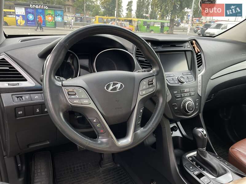 Позашляховик / Кросовер Hyundai Santa FE 2013 в Києві