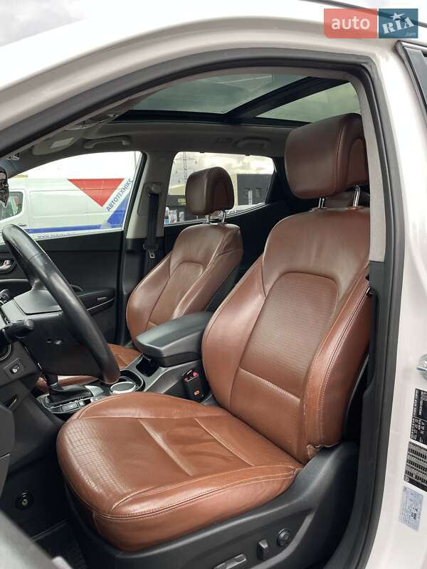 Позашляховик / Кросовер Hyundai Santa FE 2013 в Києві