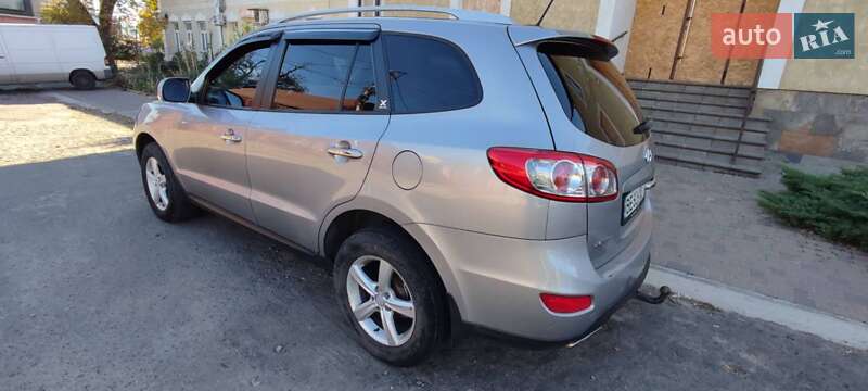 Позашляховик / Кросовер Hyundai Santa FE 2011 в Миколаєві