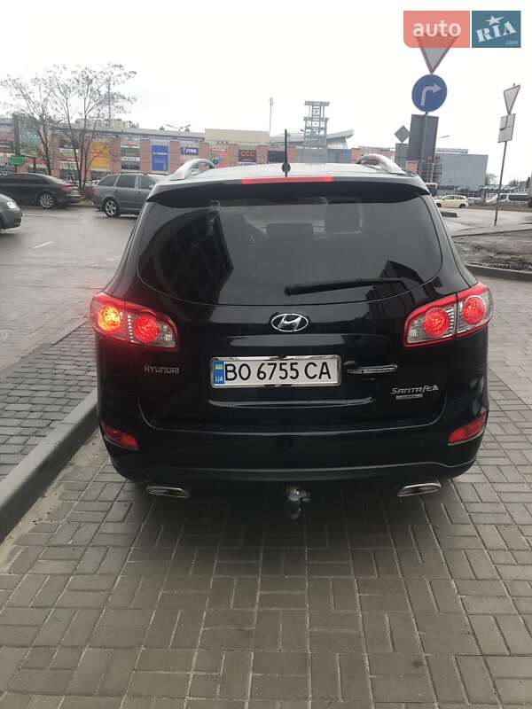 Позашляховик / Кросовер Hyundai Santa FE 2011 в Львові
