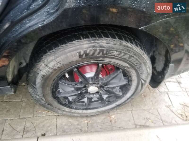 Внедорожник / Кроссовер Hyundai Santa FE 2010 в Львове