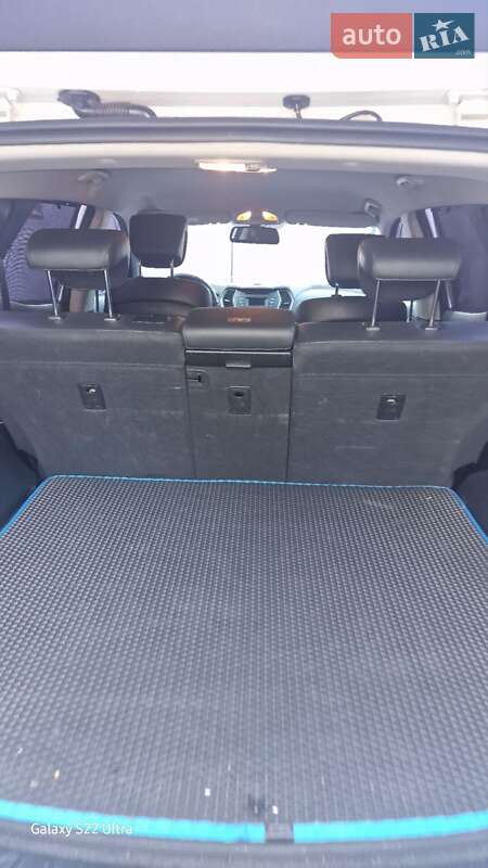 Позашляховик / Кросовер Hyundai Santa FE 2016 в Березівці