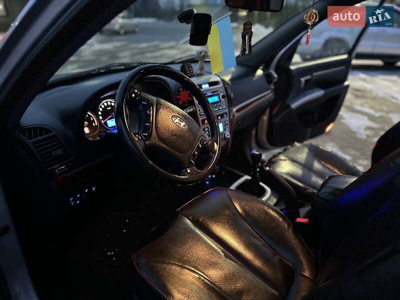 Позашляховик / Кросовер Hyundai Santa FE 2007 в Надвірній