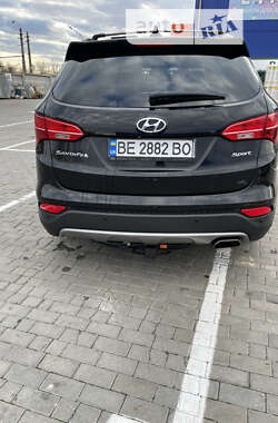 Внедорожник / Кроссовер Hyundai Santa FE 2015 в Николаеве