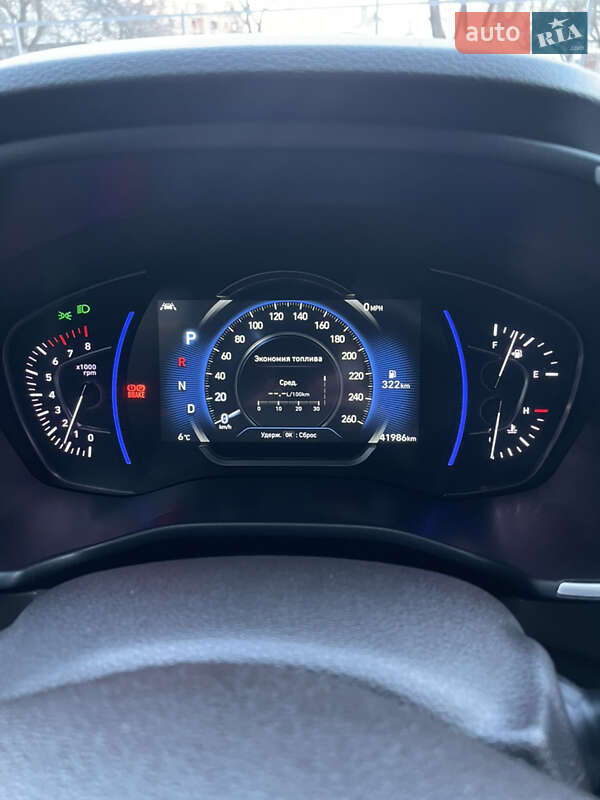 Позашляховик / Кросовер Hyundai Santa FE 2020 в Івано-Франківську